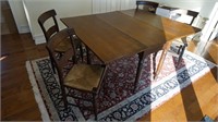 Early American Farmhouse Table & Chairs