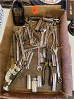 Wrenches, sockets, pipe cutter Craftsman
