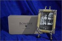 Bombay 3.5 x 5 Picture Frame and Easel New in Box