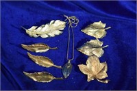 8 Piece Gold Tone Leaf Motif Costume Jewlery Lot