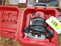 MILWAUKEE HEAVY DUTY ROUTER W/ CASE