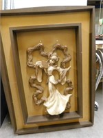 Sculpture with or without shadow box