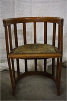 Antique barrel chair