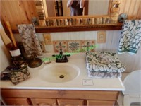 Countertop Contents Bathroom