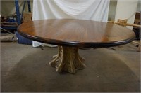 Exquisite dining table