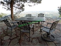 Metal Outdoor Table and (6) Chairs