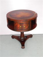 Round Mahogany Leather Top Table