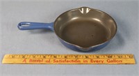 Le Creuset No. 16 Cast Iron Skillet