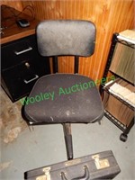(2) Swivel Office Chairs on Wheels