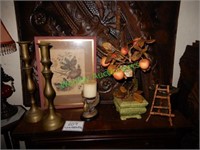 Decorative Items In Group