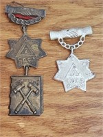 2 x Médailles du C.O.C.F - 2 x C.O.C.F Medals