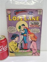 Octobre n° 52 Bande dessinée d'époque de Lois Lane