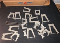 Lionel Train Support Arches with Box