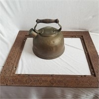 Lot of Old Copper kettle and cast-iron frame