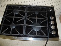 GE gas stove top