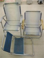 3 folding beach chairs
