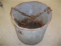 Metal bucket w/chain handle