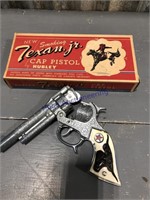 Texan Jr. toy cap pistol by Hubley w/ box