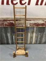 Wood ladder w/ tumbling men, 20" tall