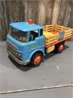 Ol' MacDonald's truck, battery operated, 10" long