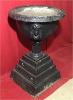 Large 1-Part Cast Iron Urn