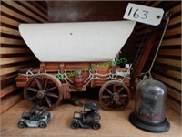 Covered Wagon Lamp and (3) Car Figurines