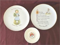 Holly Hobby Plates (2 pcs) & 1982 Fair Plate