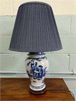 25" Oriental Lamp