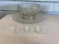 Large Vintage Punch Bowl with 12 Glasses