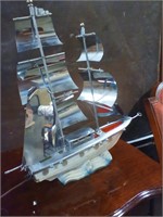 Sail boat lamp