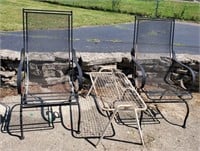 Metal mesh lawn chairs (2) and side table