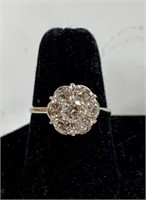 14k Diamond Ring 2.9 g T W