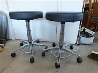 (2) ROLLING STOOLS