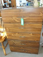 (5) DRAWER DRESSER