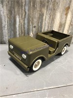 Structo Army jeep, 11" long