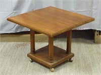Vintage Columbia Manufacturing Side Table / Stand