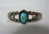 Vintage Sterling Silver & Turquoise Cuff Bracelet