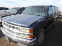 1996 Chevrolet Suburban 1GNEC16R8TJ303929 Blue