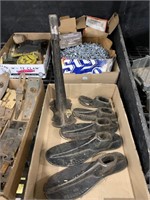 Cobbler Cast Iron Shoe Stand and Shoe Forms