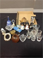 Shot glasses, Amish figurines and misc glass flat