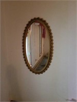 2 OVAL MIRRORS & PICTURE