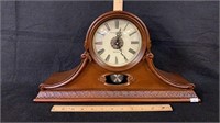 Howard Miller dual chime mantle clock