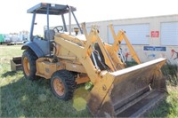 CASE 5700L XT 4X4 Skid Loader