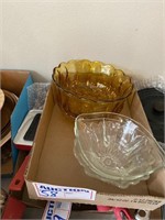Box of asst glass bowls