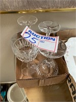 Box of 4 crystle wine goblets