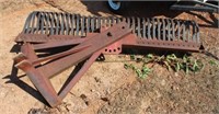 6' - 3 POINT HITCH GRAVEL RAKE