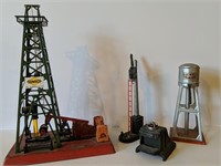 Lot of 4 Lionel Train Accessories