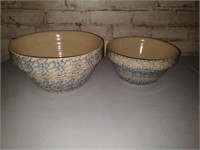2 large mixing bowls