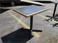Table (30" x 24")