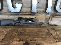 Weatherby Mk. V - .270WBY with Leupold Scope